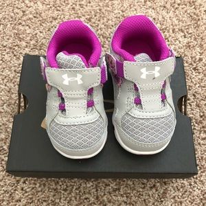 Toddler girls under armor sneakers